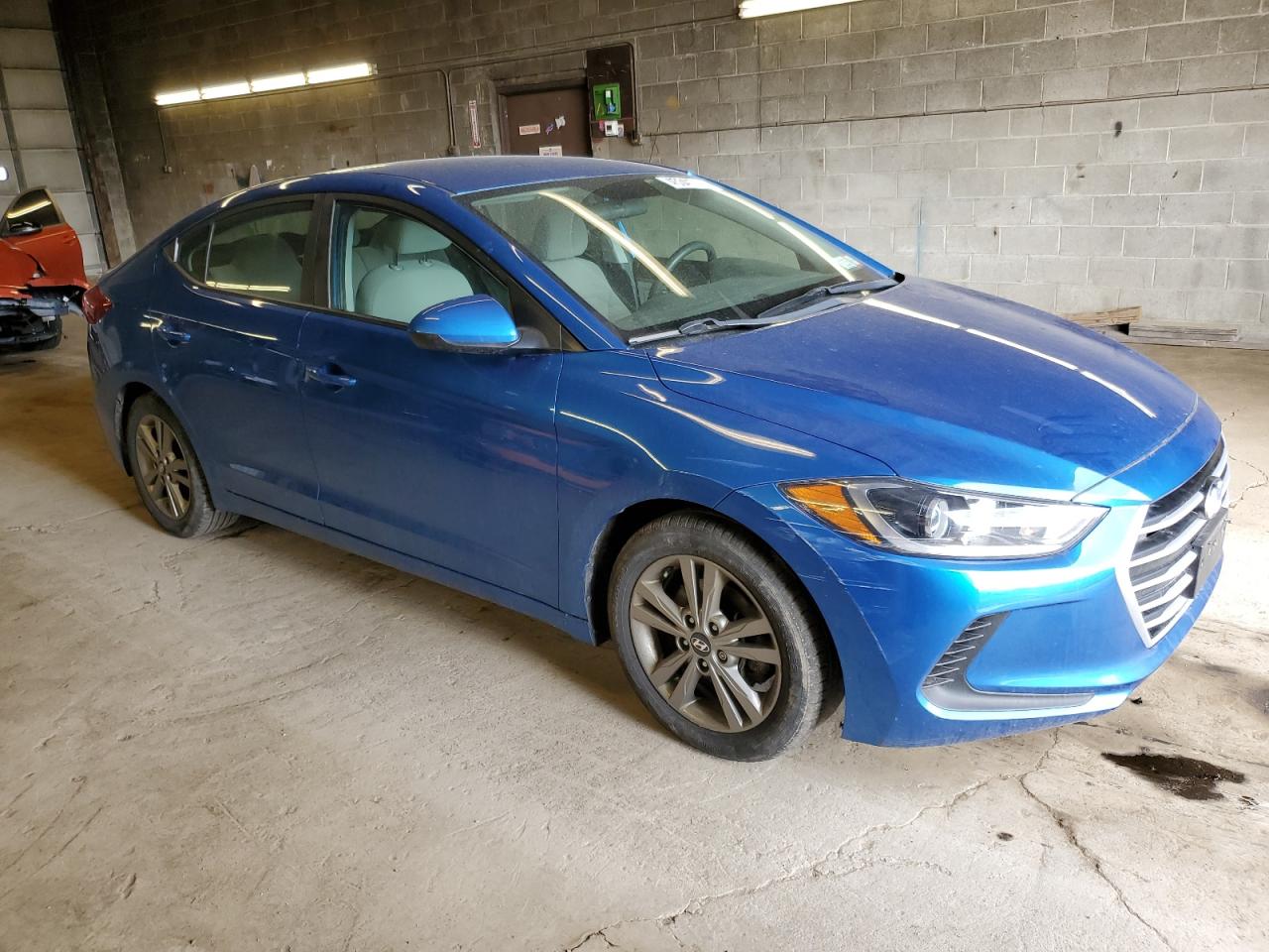 Photo 3 VIN: 5NPD84LF2JH380402 - HYUNDAI ELANTRA 