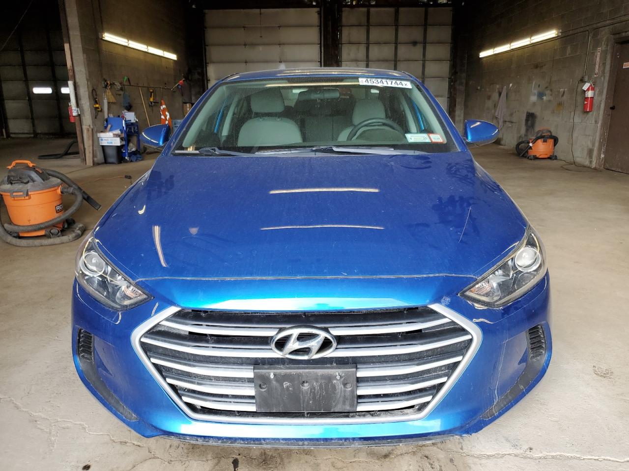 Photo 4 VIN: 5NPD84LF2JH380402 - HYUNDAI ELANTRA 