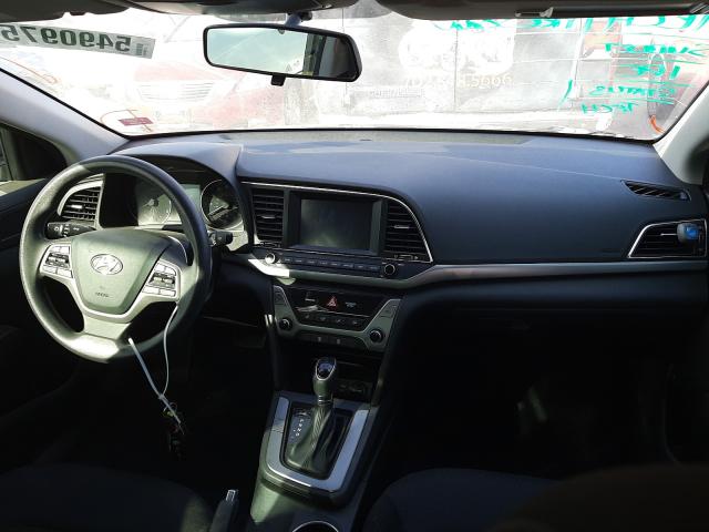 Photo 8 VIN: 5NPD84LF2JH383865 - HYUNDAI ELANTRA SE 