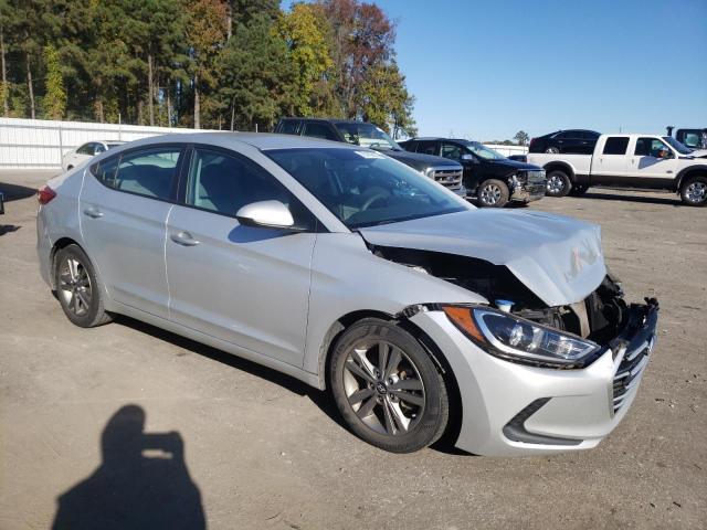 Photo 3 VIN: 5NPD84LF2JH399371 - HYUNDAI ELANTRA 