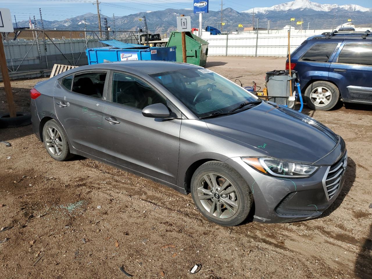 Photo 3 VIN: 5NPD84LF2JH401782 - HYUNDAI ELANTRA 