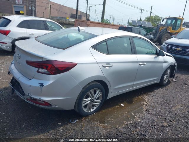 Photo 3 VIN: 5NPD84LF2KH408605 - HYUNDAI ELANTRA 