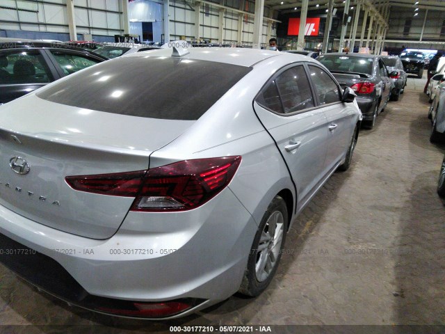 Photo 3 VIN: 5NPD84LF2KH413836 - HYUNDAI ELANTRA 