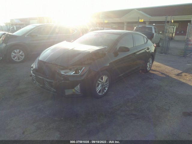 Photo 1 VIN: 5NPD84LF2KH417403 - HYUNDAI ELANTRA 