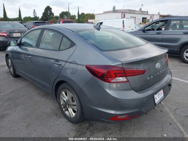 Photo 2 VIN: 5NPD84LF2KH424206 - HYUNDAI ELANTRA 