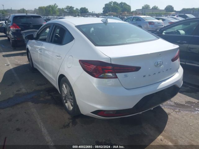 Photo 2 VIN: 5NPD84LF2KH428143 - HYUNDAI ELANTRA 