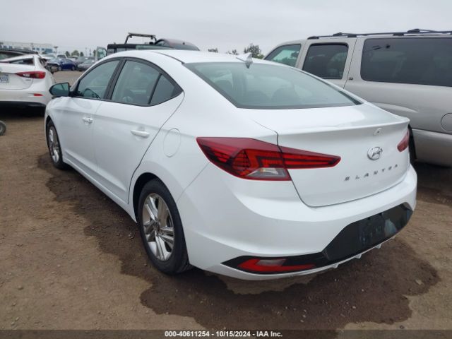 Photo 2 VIN: 5NPD84LF2KH437750 - HYUNDAI ELANTRA 