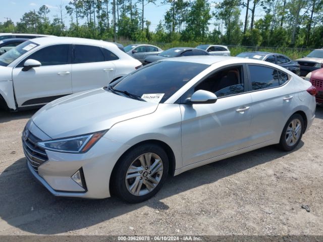 Photo 1 VIN: 5NPD84LF2KH440177 - HYUNDAI ELANTRA 