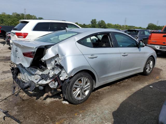 Photo 2 VIN: 5NPD84LF2KH443774 - HYUNDAI ELANTRA SE 