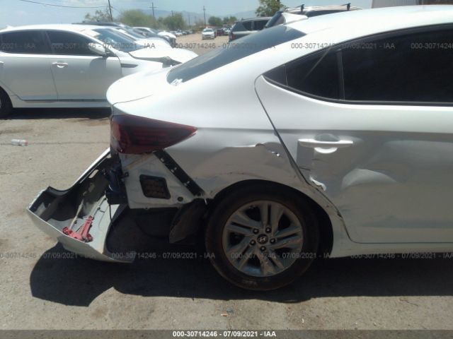 Photo 5 VIN: 5NPD84LF2KH444004 - HYUNDAI ELANTRA 