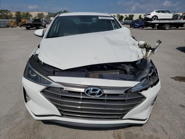 Photo 4 VIN: 5NPD84LF2KH444309 - HYUNDAI ELANTRA 