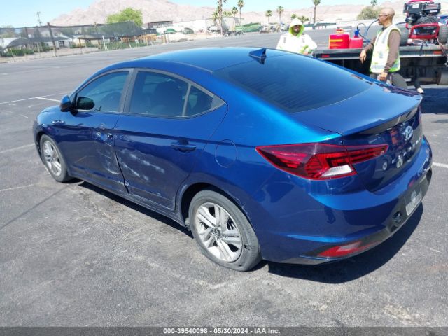 Photo 2 VIN: 5NPD84LF2KH453852 - HYUNDAI ELANTRA 