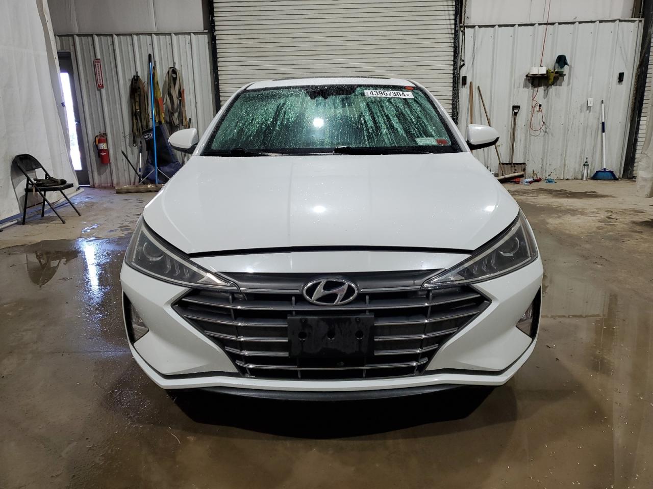 Photo 4 VIN: 5NPD84LF2KH457108 - HYUNDAI ELANTRA 