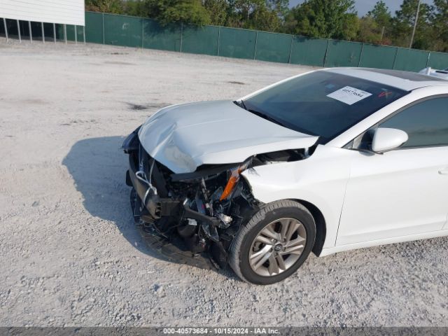 Photo 5 VIN: 5NPD84LF2KH463409 - HYUNDAI ELANTRA 