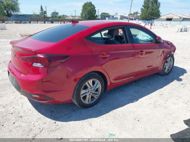 Photo 3 VIN: 5NPD84LF2KH470313 - HYUNDAI ELANTRA 