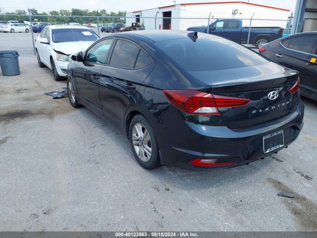 Photo 2 VIN: 5NPD84LF2KH477990 - HYUNDAI ELANTRA 