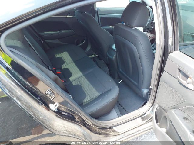 Photo 7 VIN: 5NPD84LF2KH477990 - HYUNDAI ELANTRA 