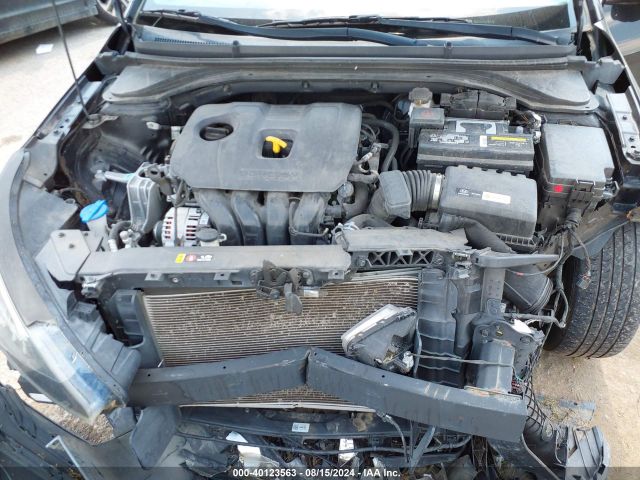 Photo 9 VIN: 5NPD84LF2KH477990 - HYUNDAI ELANTRA 