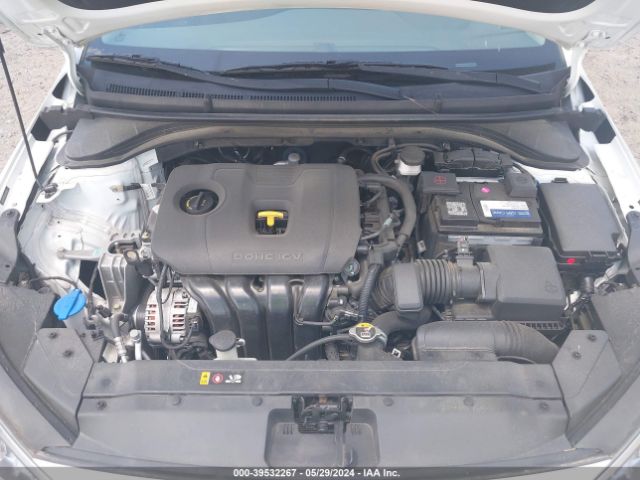 Photo 9 VIN: 5NPD84LF2LH504106 - HYUNDAI ELANTRA 