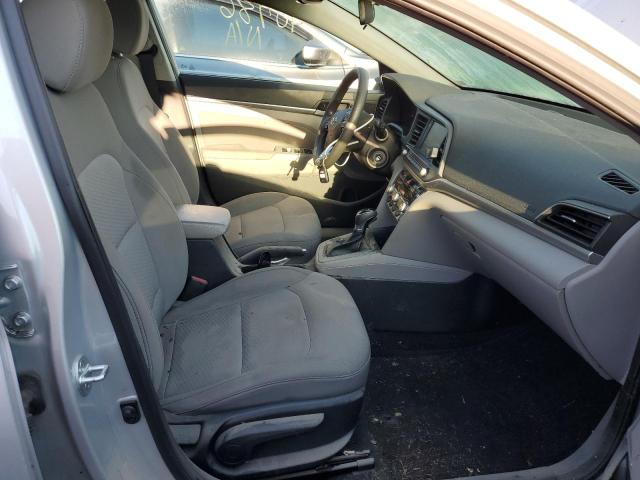 Photo 4 VIN: 5NPD84LF2LH520001 - HYUNDAI ELANTRA SE 