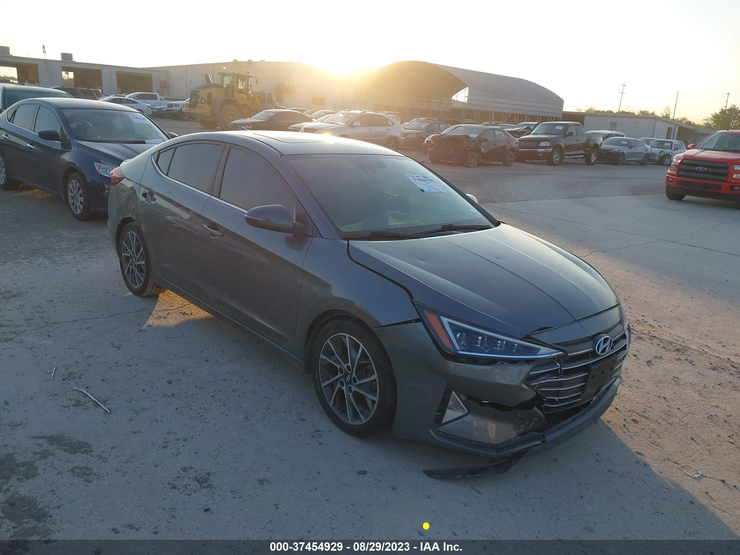 Photo 0 VIN: 5NPD84LF2LH527675 - HYUNDAI ELANTRA 