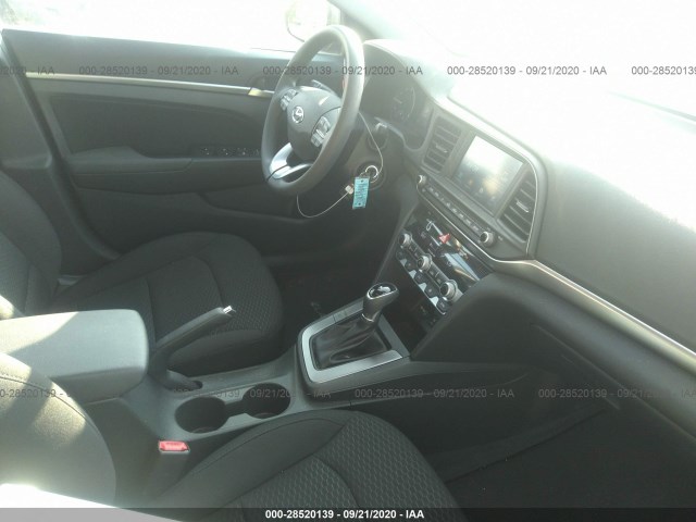 Photo 4 VIN: 5NPD84LF2LH528616 - HYUNDAI ELANTRA 