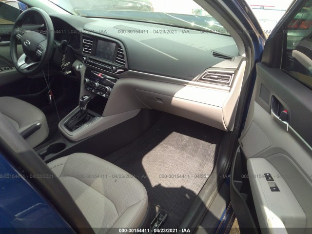 Photo 4 VIN: 5NPD84LF2LH543942 - HYUNDAI ELANTRA 