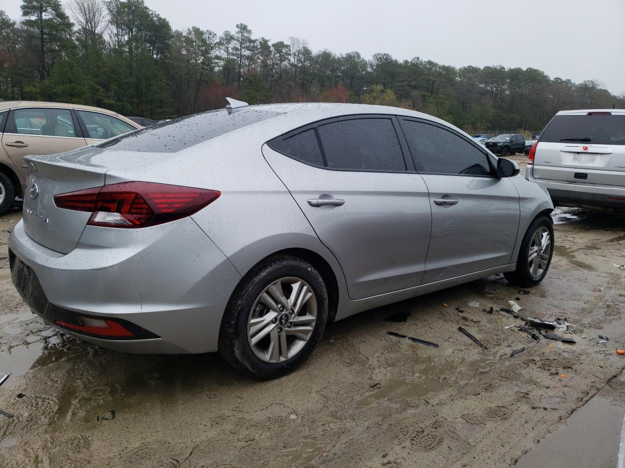 Photo 2 VIN: 5NPD84LF2LH555587 - HYUNDAI ELANTRA 