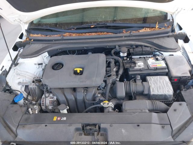 Photo 9 VIN: 5NPD84LF2LH566668 - HYUNDAI ELANTRA 