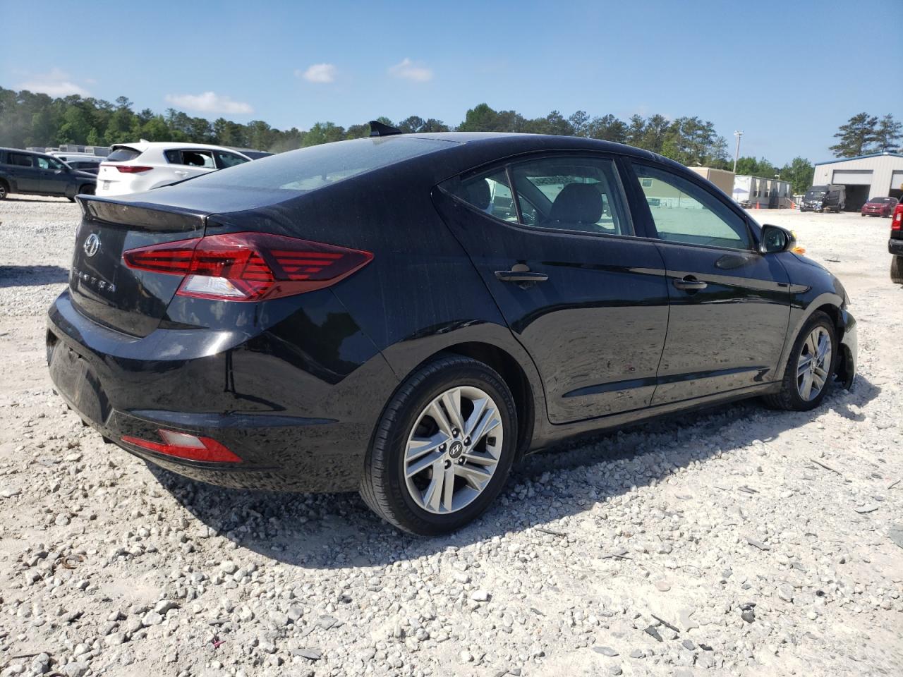 Photo 2 VIN: 5NPD84LF2LH570025 - HYUNDAI ELANTRA 