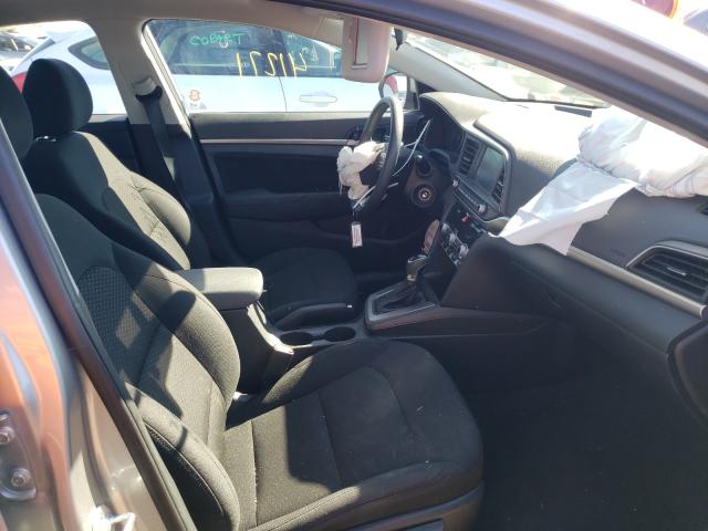 Photo 4 VIN: 5NPD84LF2LH574303 - HYUNDAI ELANTRA SE 