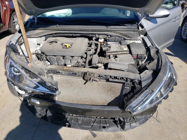 Photo 6 VIN: 5NPD84LF2LH574303 - HYUNDAI ELANTRA SE 