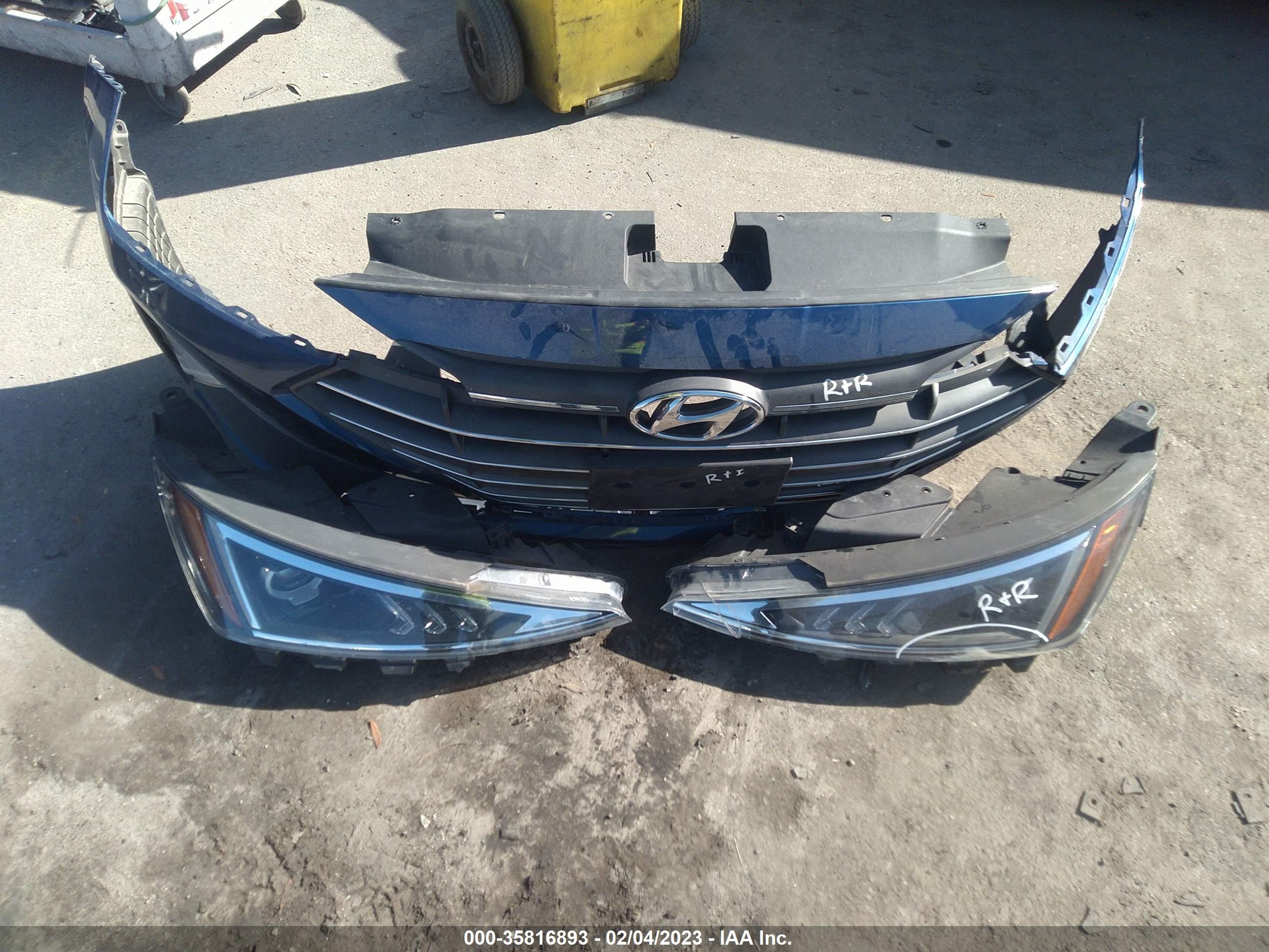 Photo 11 VIN: 5NPD84LF2LH575788 - HYUNDAI ELANTRA 