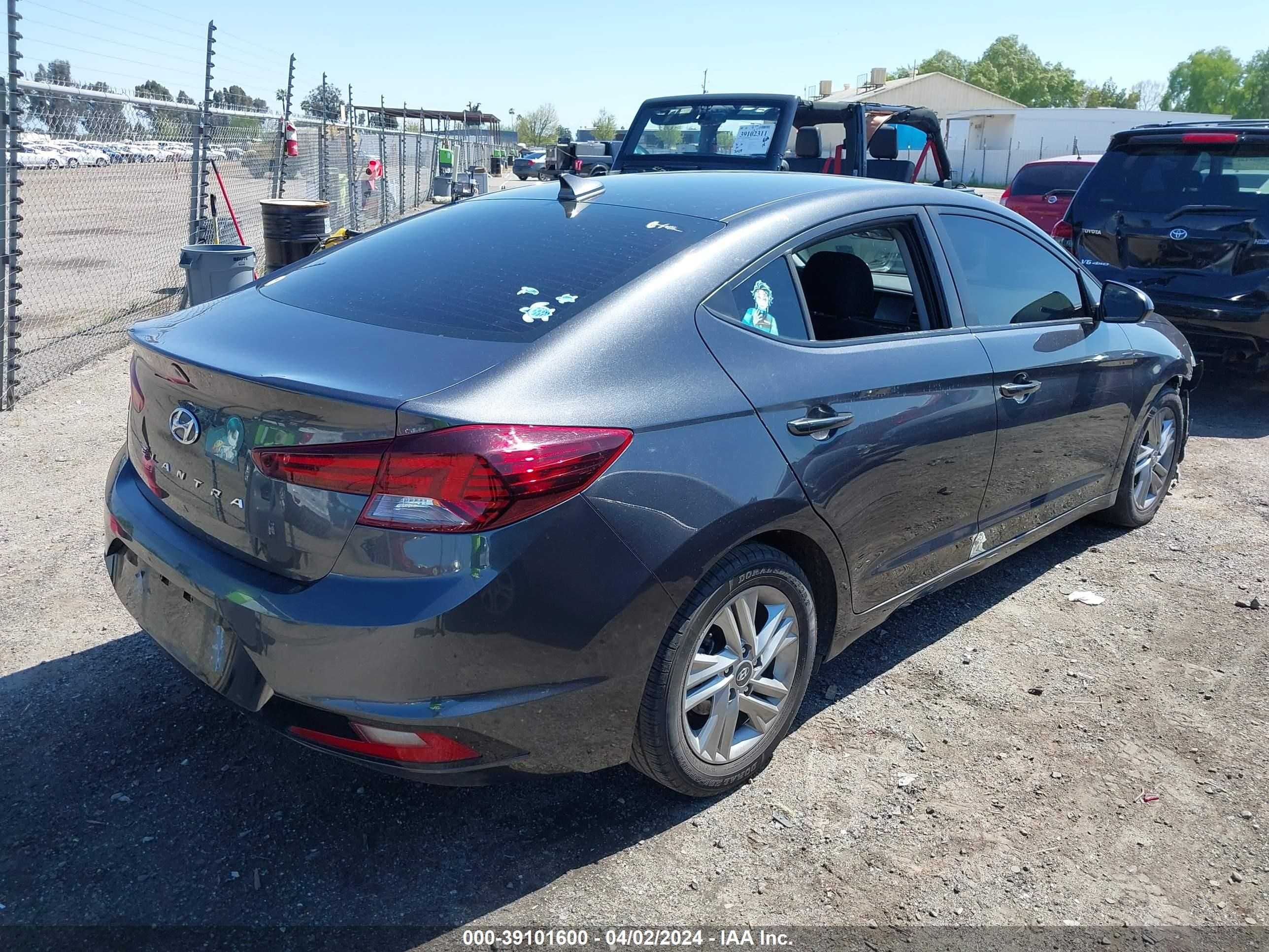 Photo 3 VIN: 5NPD84LF2LH581901 - HYUNDAI ELANTRA 