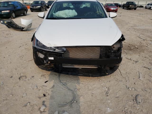 Photo 8 VIN: 5NPD84LF2LH607168 - HYUNDAI ELANTRA SE 