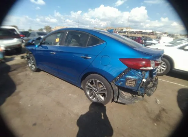 Photo 2 VIN: 5NPD84LF3HH006617 - HYUNDAI ELANTRA 