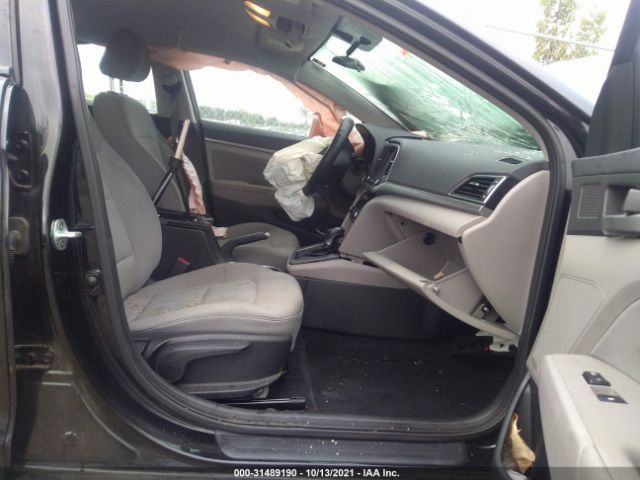 Photo 4 VIN: 5NPD84LF3HH017617 - HYUNDAI ELANTRA 