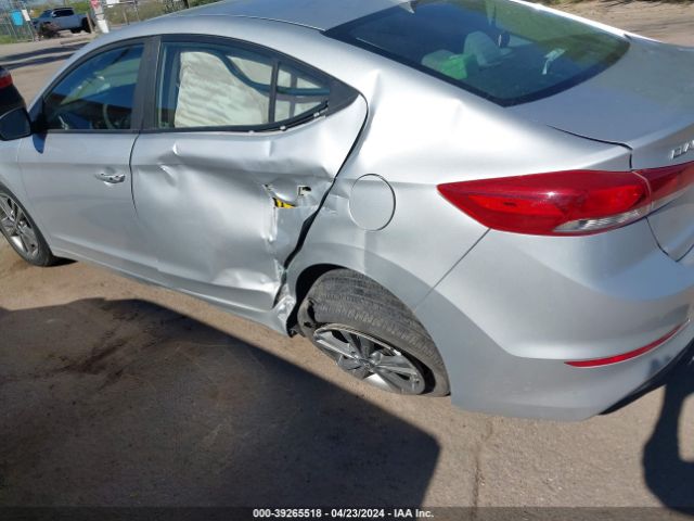 Photo 5 VIN: 5NPD84LF3HH018265 - HYUNDAI ELANTRA 