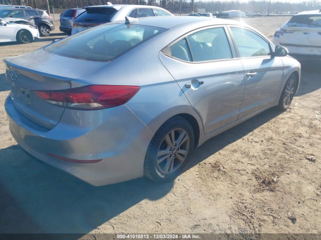 Photo 3 VIN: 5NPD84LF3HH020002 - HYUNDAI ELANTRA 