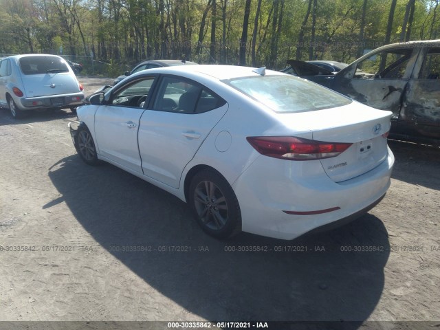 Photo 2 VIN: 5NPD84LF3HH026754 - HYUNDAI ELANTRA 