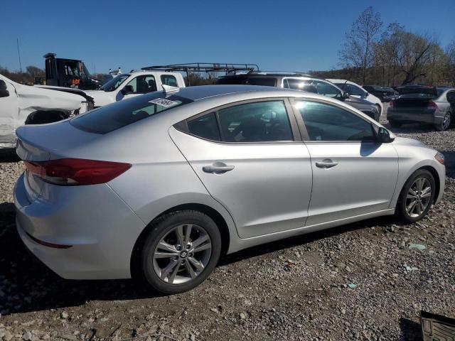 Photo 2 VIN: 5NPD84LF3HH027368 - HYUNDAI ELANTRA SE 