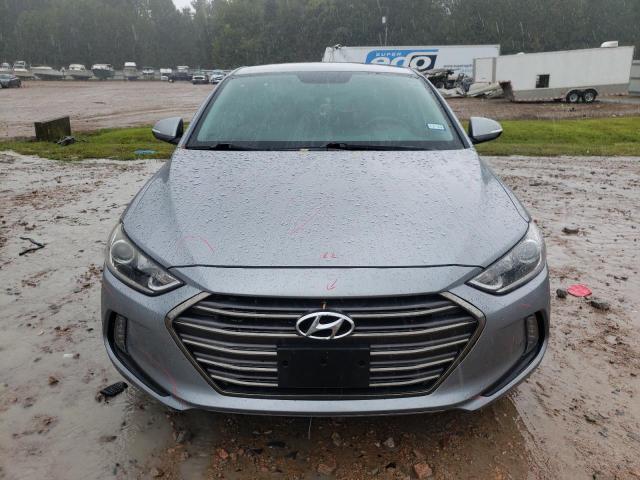 Photo 4 VIN: 5NPD84LF3HH030383 - HYUNDAI ELANTRA SE 