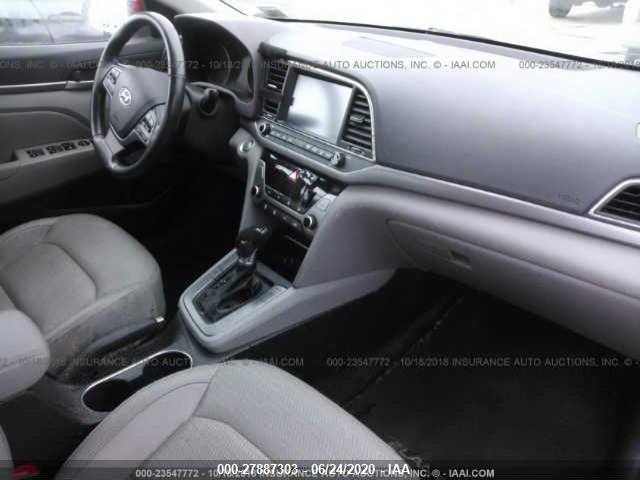 Photo 4 VIN: 5NPD84LF3HH030464 - HYUNDAI ELANTRA 