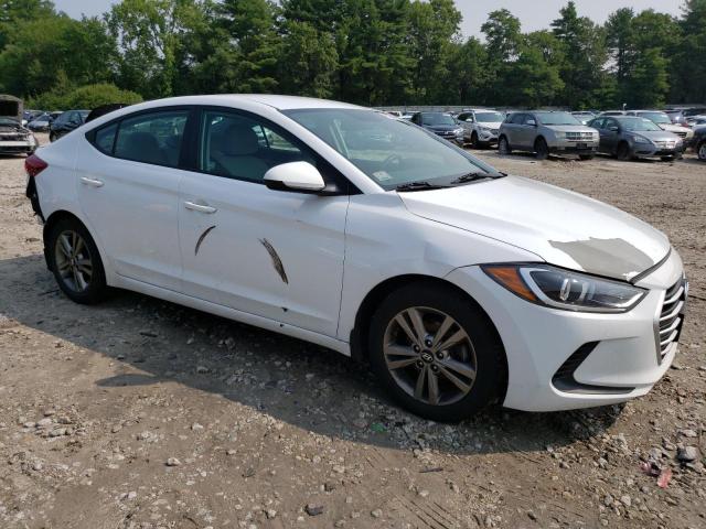 Photo 3 VIN: 5NPD84LF3HH032652 - HYUNDAI ELANTRA SE 