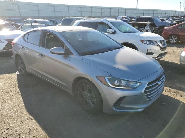 Photo 3 VIN: 5NPD84LF3HH033008 - HYUNDAI ELANTRA 