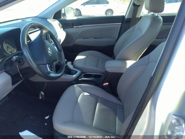 Photo 4 VIN: 5NPD84LF3HH045269 - HYUNDAI ELANTRA 