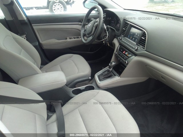 Photo 4 VIN: 5NPD84LF3HH051783 - HYUNDAI ELANTRA 