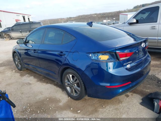 Photo 2 VIN: 5NPD84LF3HH052013 - HYUNDAI ELANTRA 