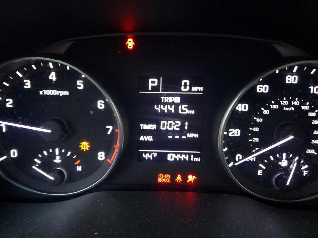 Photo 8 VIN: 5NPD84LF3HH055283 - HYUNDAI ELANTRA 