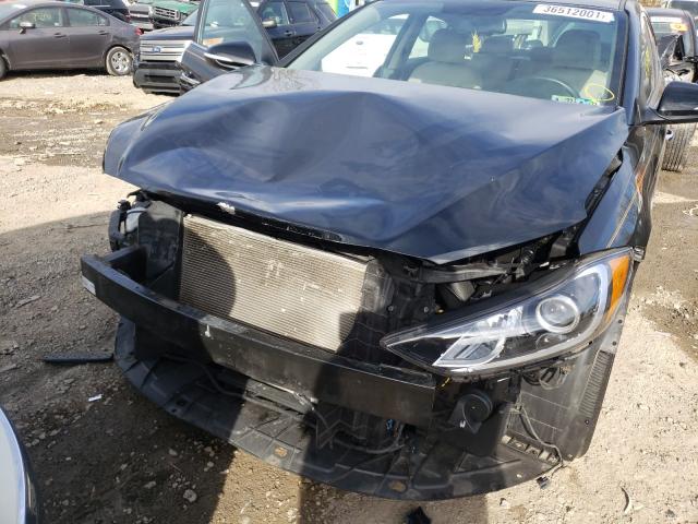 Photo 8 VIN: 5NPD84LF3HH056269 - HYUNDAI ELANTRA 